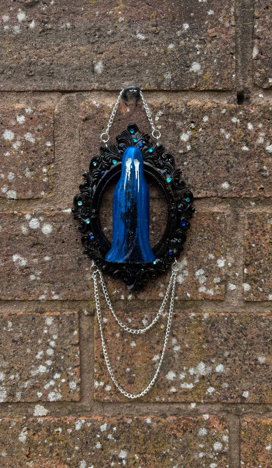 Hanging Ghost
