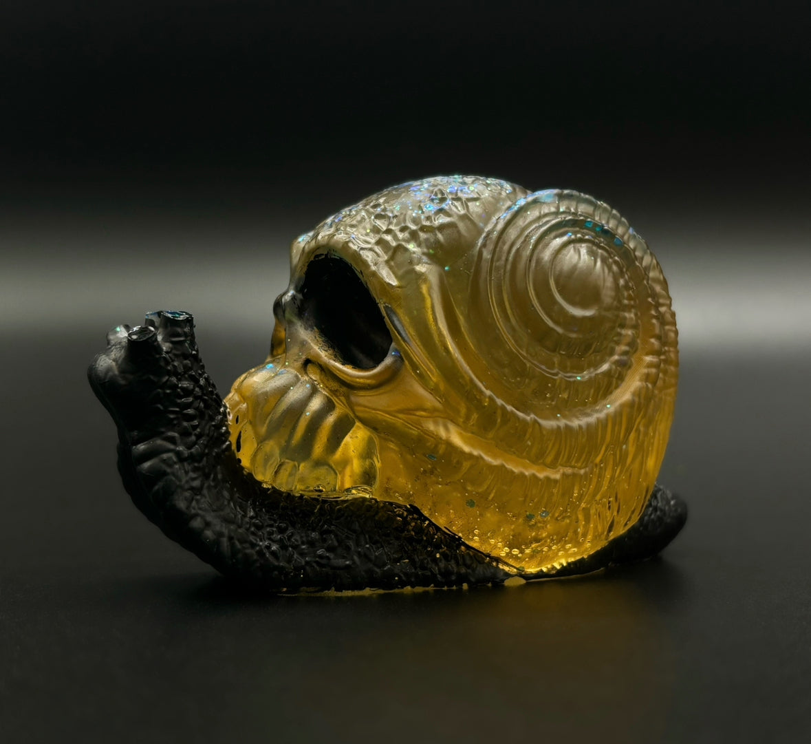 Resin Snail Skull